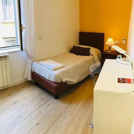 Agora Singola Con Bagno Privato Adiacente Bed and Breakfast Neapel Exteriör bild