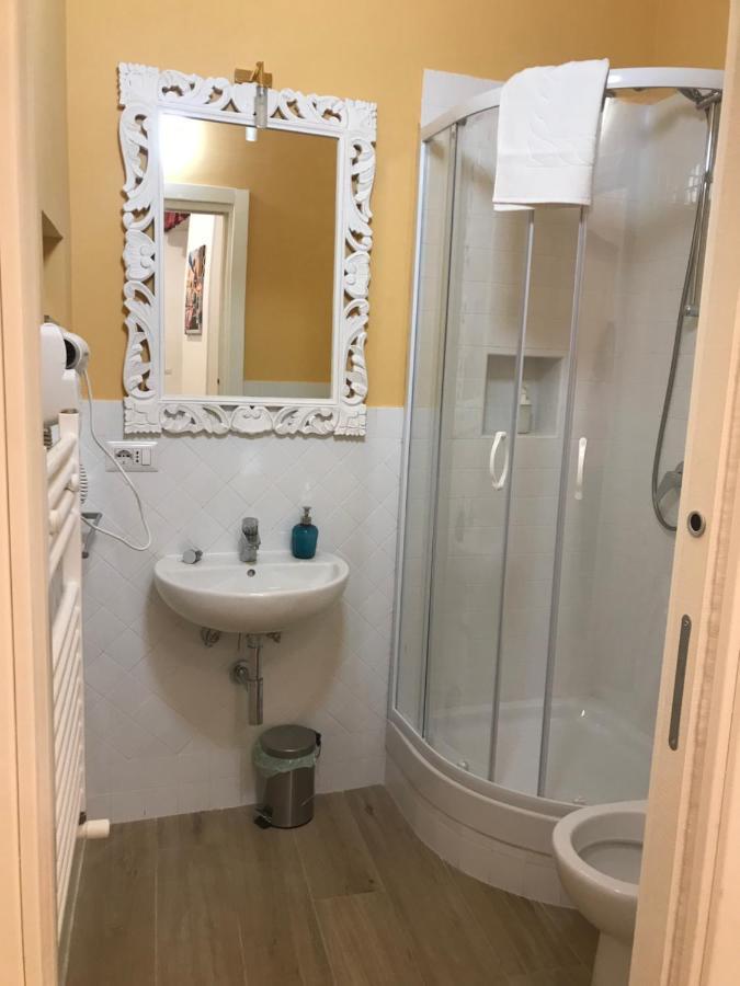 Agora Singola Con Bagno Privato Adiacente Bed and Breakfast Neapel Exteriör bild